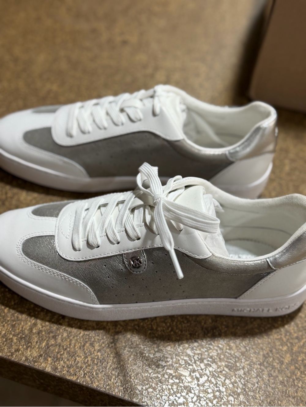 Michael Kors White and Silver Metallic Panel Sneakers - Picture 2 of 8